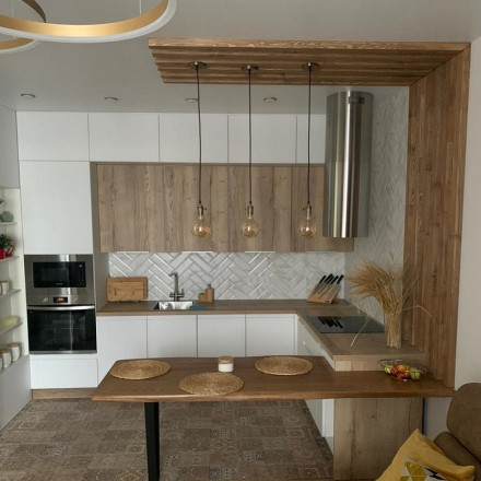 Кухня «Кухня - гостинная Силк Сноу Дуб Галифакс Woodlux»