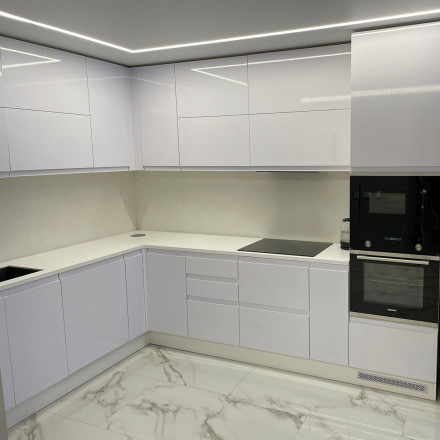 Кухня «Кухня Белый глянец Лайн»