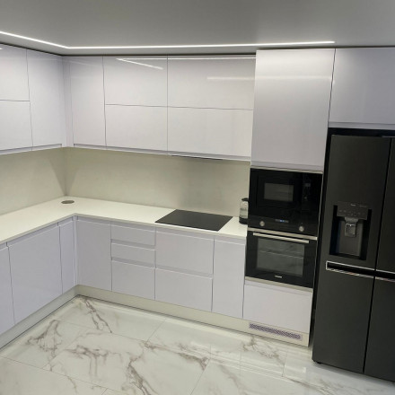 Кухня «Кухня Белый глянец Лайн»